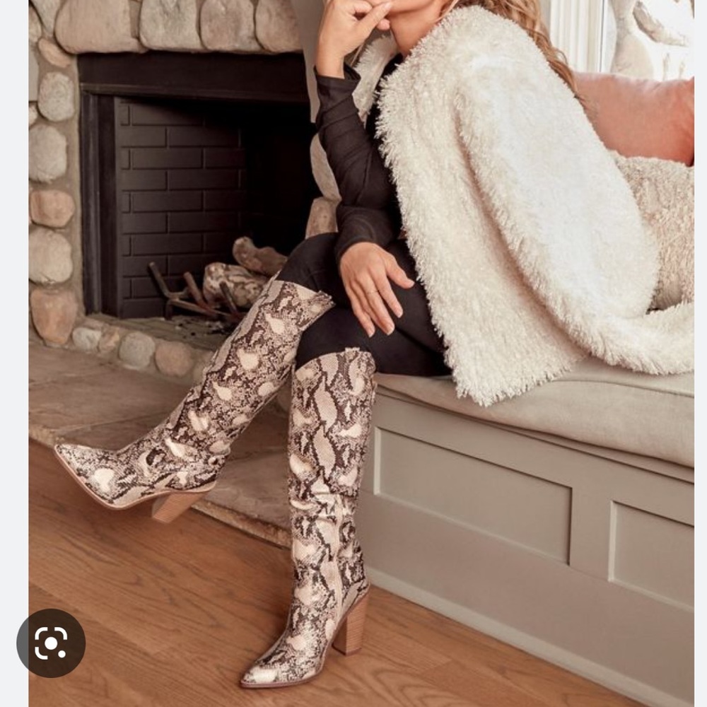 Jesse James x JustFab snakeskin boots